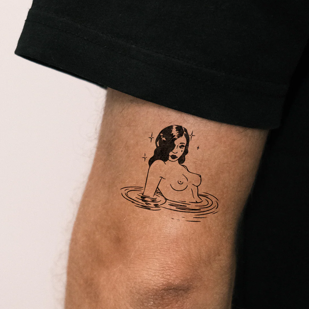 Baigneuse nue Traditionnel