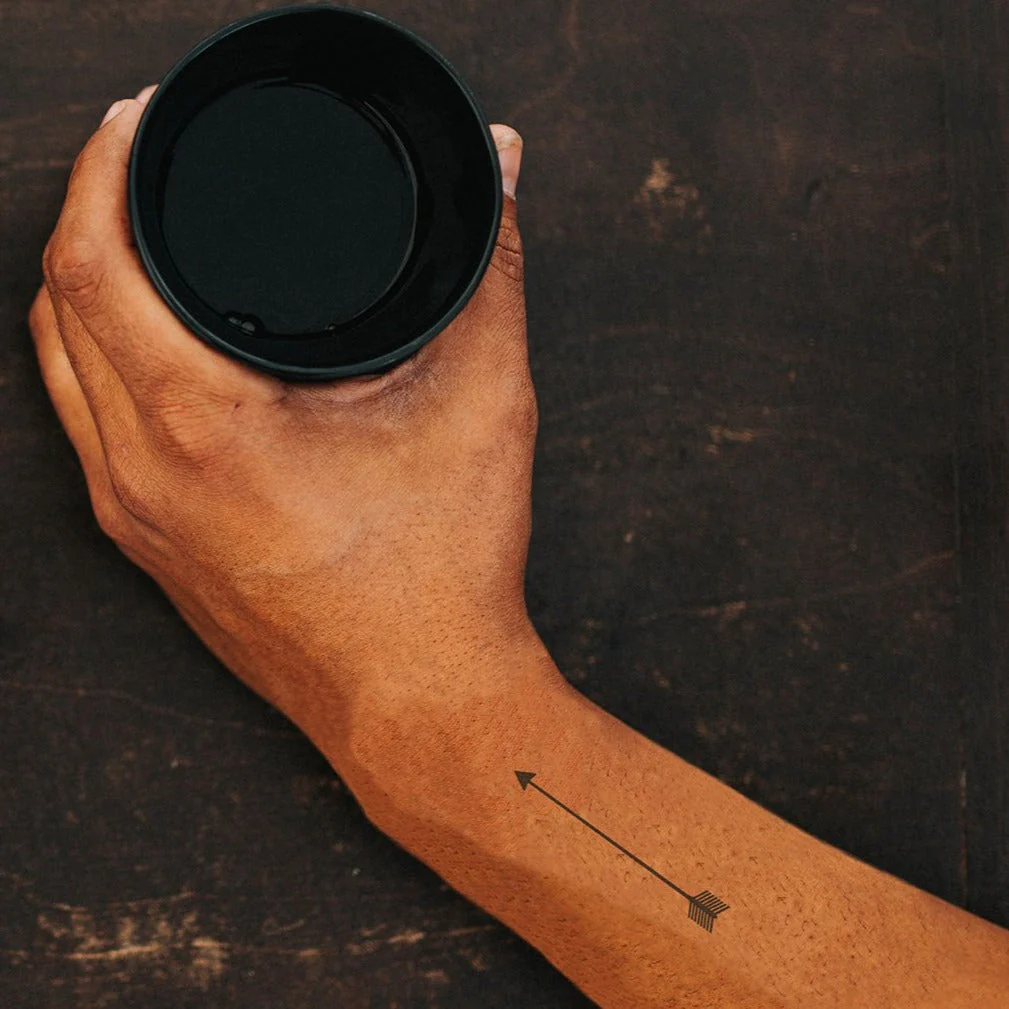 Tatouage flèche simple