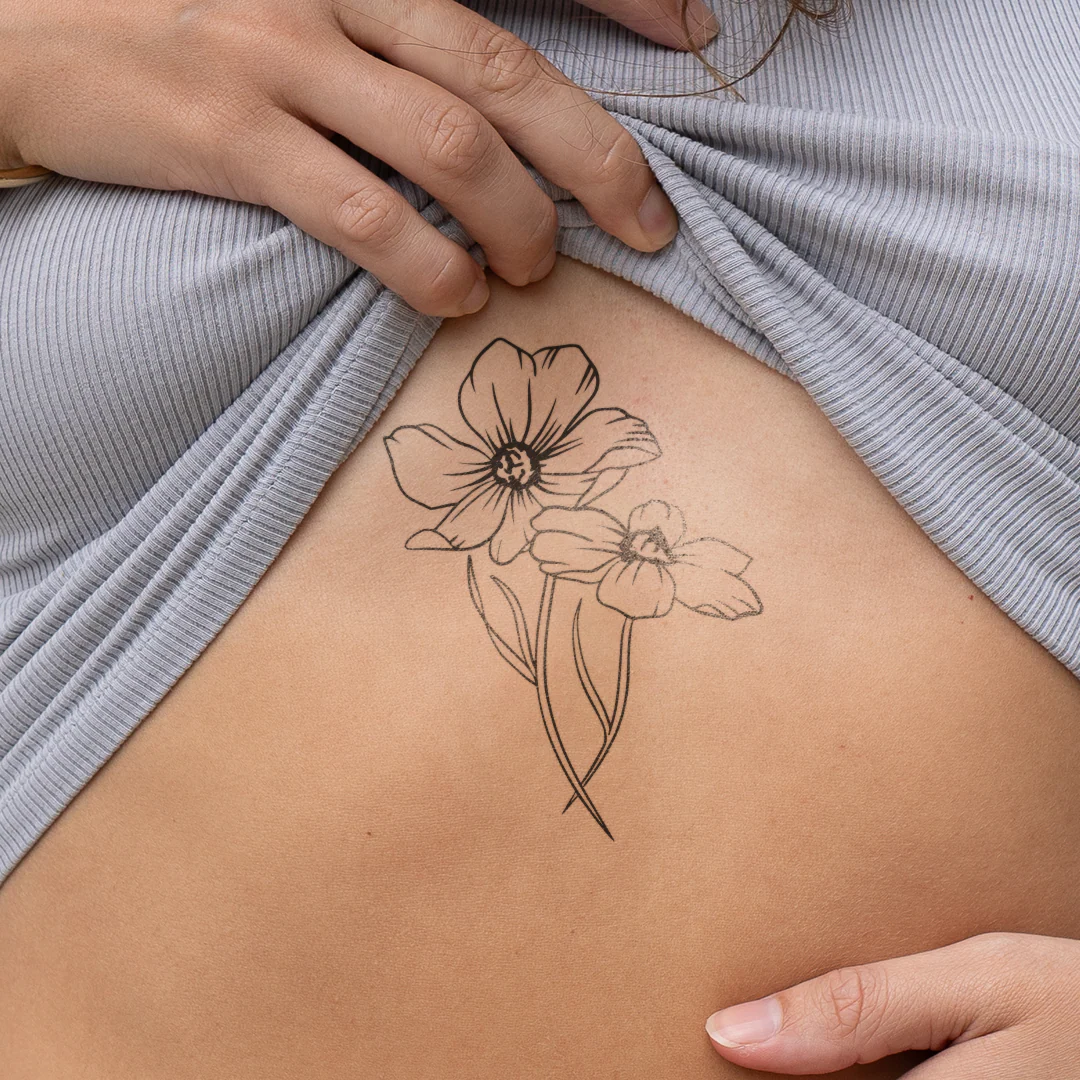 Tatouage de fleur de naissance souci d'octobre