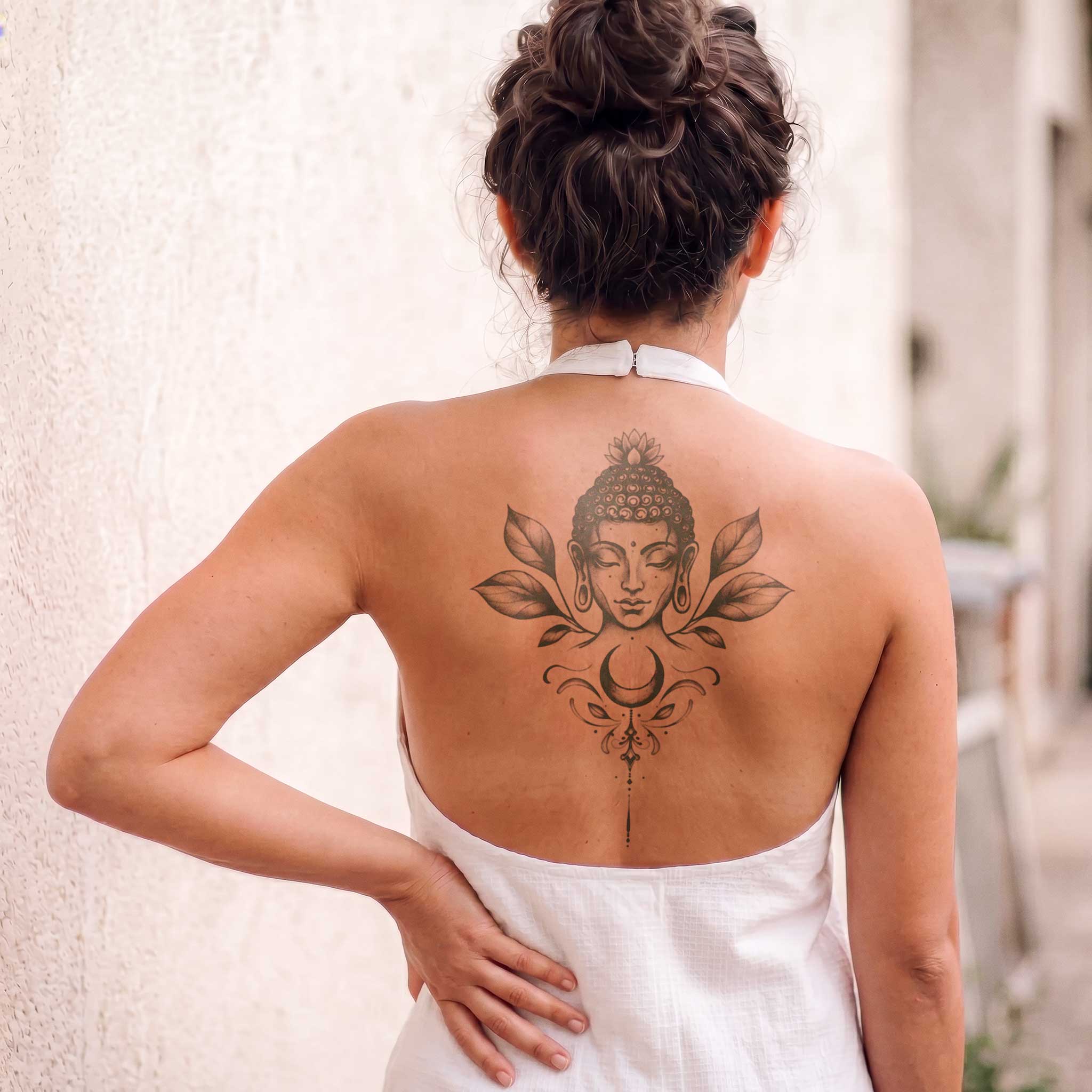 Grand tatouage Bouddha spirituel