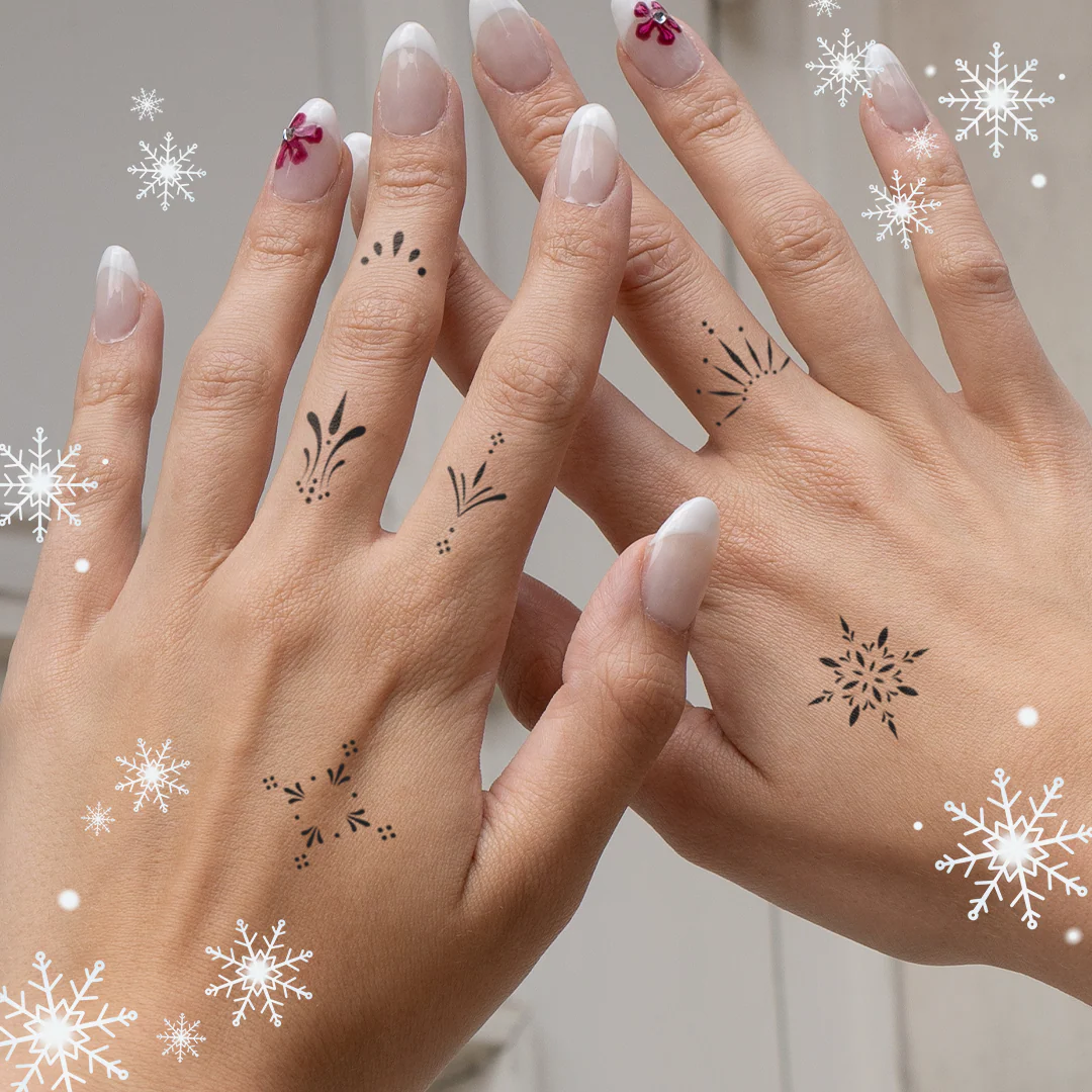Tatouages d'ornements joliment sculptés