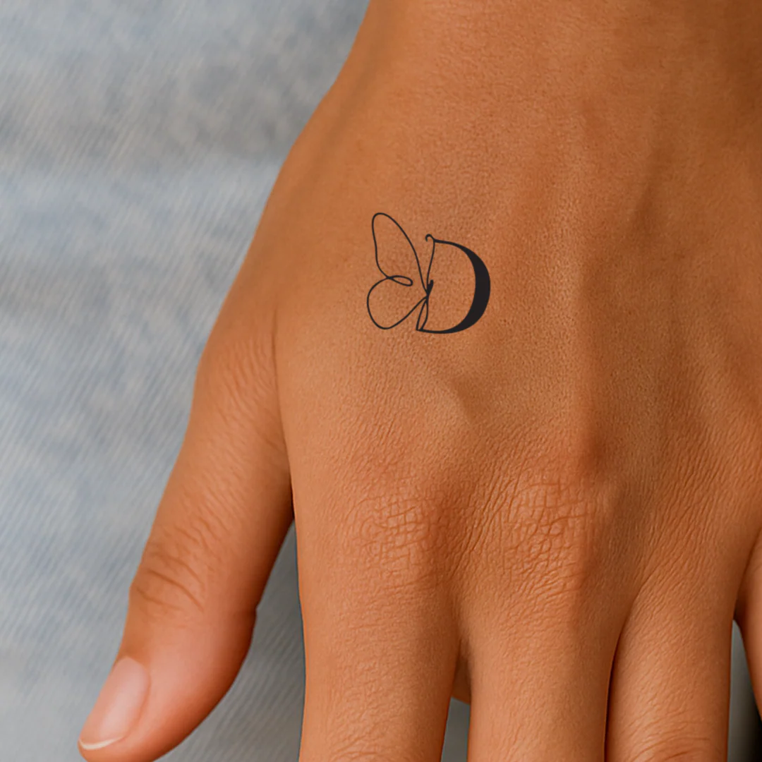 Tatouage papillon avec initiales (A-Z) - Image 10
