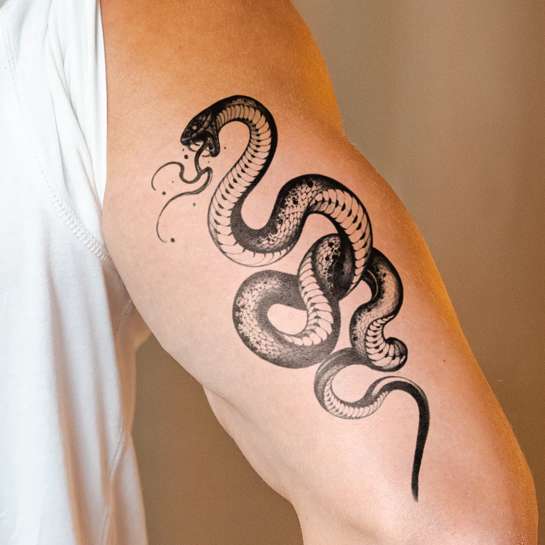 Tatouage Vipère de l’ombre
