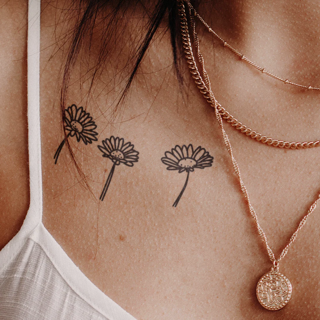 Trois marguerites